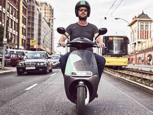 small tracking devices for cars