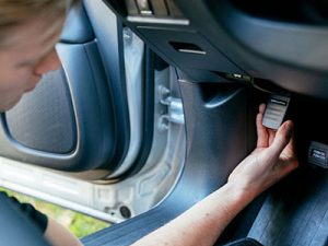 buy gps tracker for car