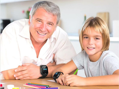 Is smartphone 4g gps watch good for kids?